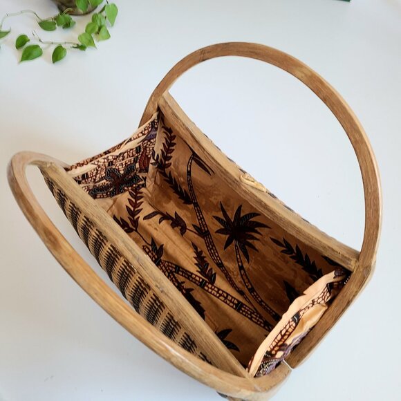 Vintage large midcentury straw/wicker bag. - Picture 7 of 7